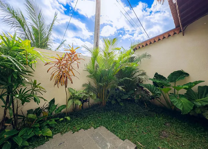 Uma Nawasena * Ubud (Bali)